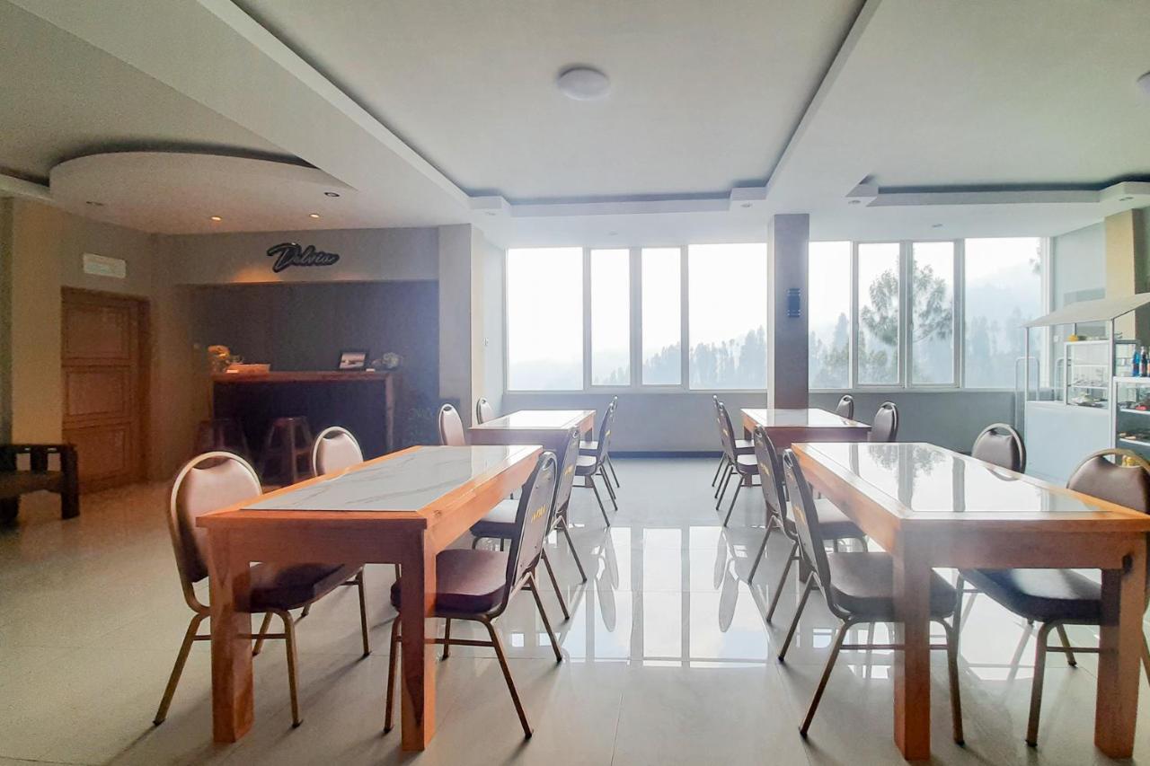 Delvia Bromo Homestay Mitra Reddoorz باسوروان المظهر الخارجي الصورة